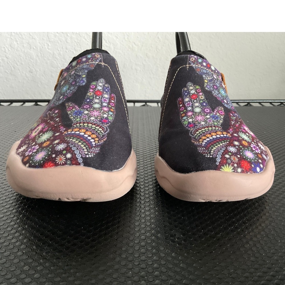 UIN‎ Toledo Women 7 Hamsa Hand Floral Canvas Slip On Walking Shoes Black Multi - Picture 9 of 12